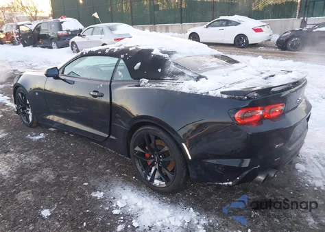 2022 Chevrolet Camaro Rwd 1Ss z USA, uszkodzony, nr VIN 1G1FF3D77N0131699